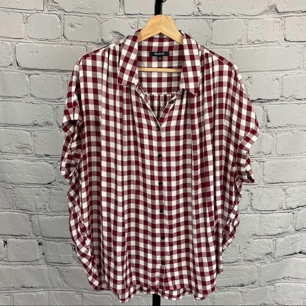 Madewell white and maroon oversized Gingham Plaid Button Down shirt